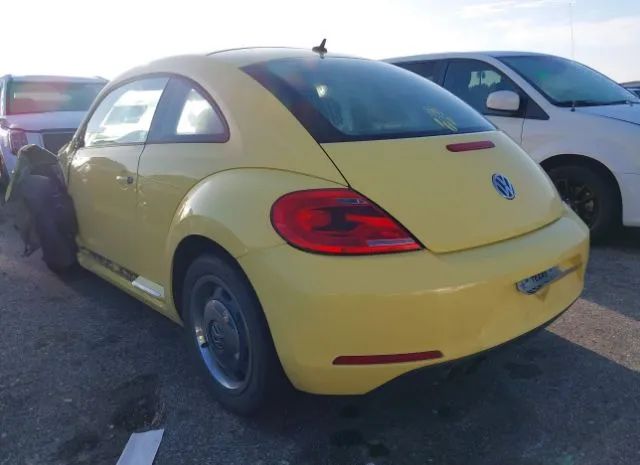 Photo 2 VIN: 3VWJP7AT7CM602703 - VOLKSWAGEN BEETLE 