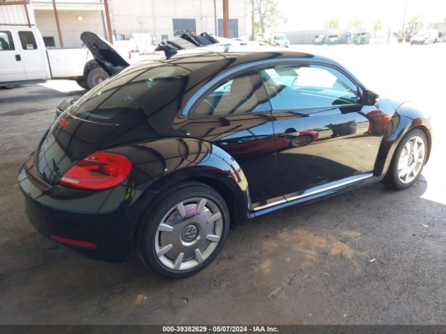 Photo 3 VIN: 3VWJP7AT7CM661024 - VOLKSWAGEN BEETLE 