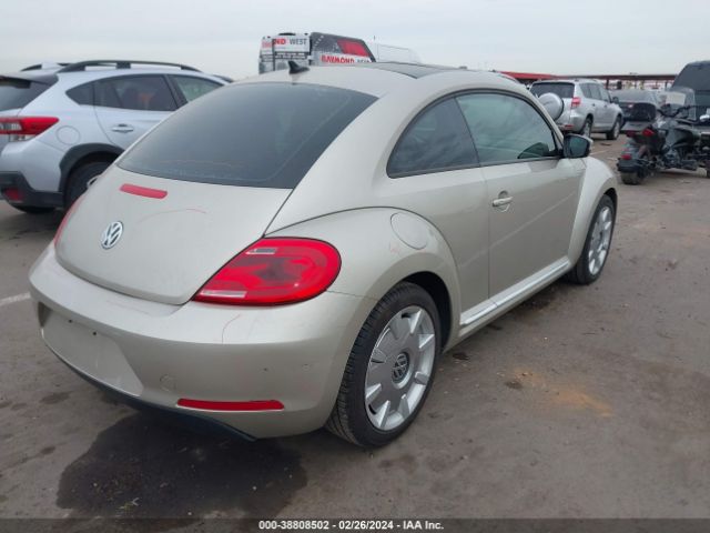 Photo 3 VIN: 3VWJP7AT7DM606140 - VOLKSWAGEN BEETLE 