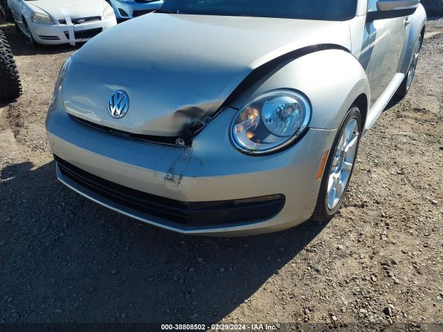 Photo 5 VIN: 3VWJP7AT7DM606140 - VOLKSWAGEN BEETLE 