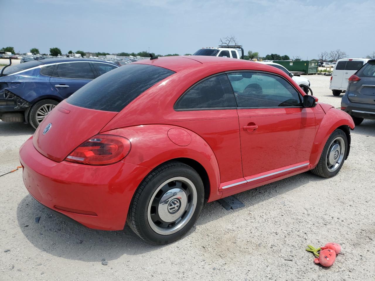 Photo 2 VIN: 3VWJP7AT8CM603083 - VOLKSWAGEN BEETLE 