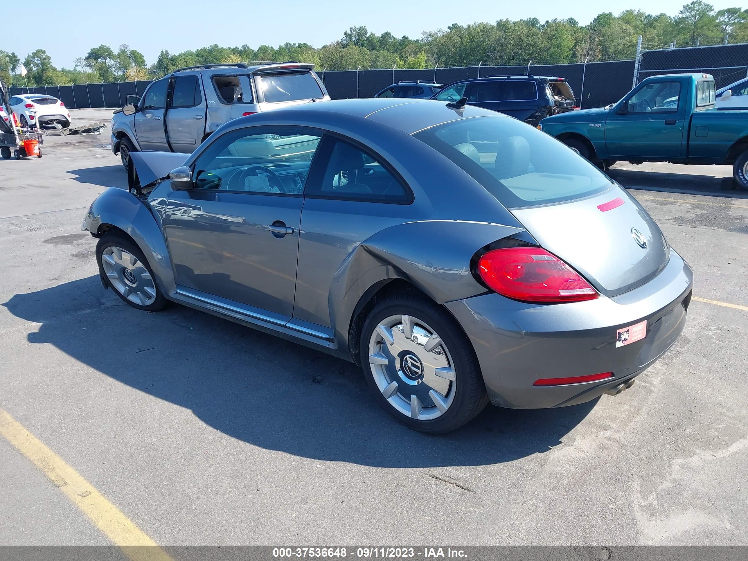 Photo 2 VIN: 3VWJP7AT8CM653837 - VOLKSWAGEN BEETLE 