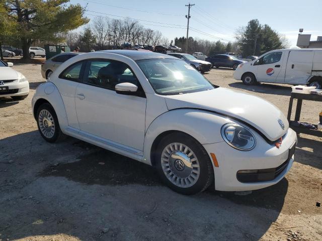 Photo 3 VIN: 3VWJP7AT9DM665660 - VOLKSWAGEN BEETLE 