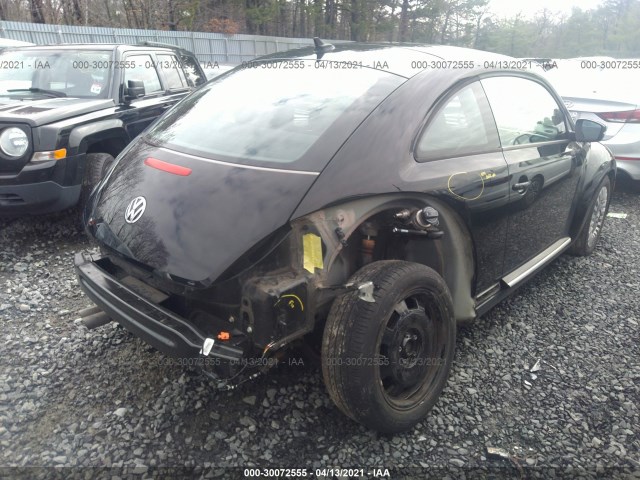 Photo 3 VIN: 3VWJP7AT9EM631008 - VOLKSWAGEN BEETLE COUPE 