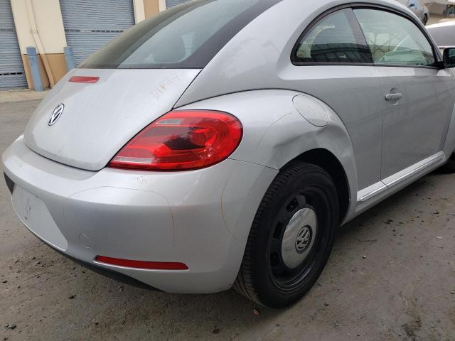 Photo 8 VIN: 3VWJP7ATXDM689370 - VOLKSWAGEN BEETLE 