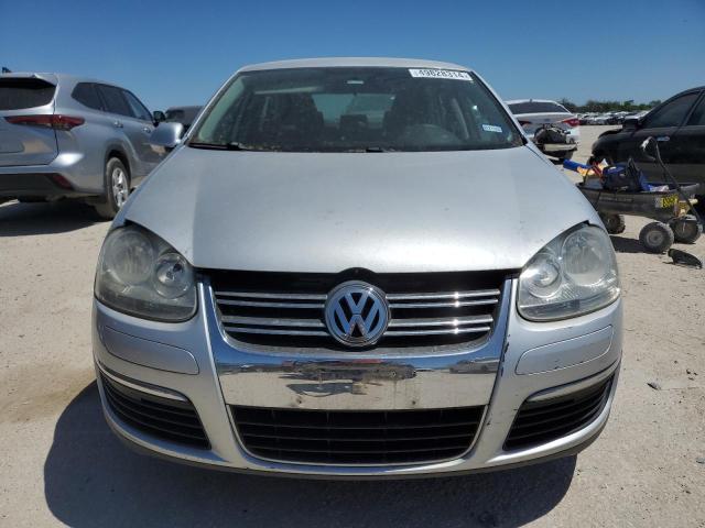 Photo 4 VIN: 3VWJX7AJ7AM004056 - VOLKSWAGEN JETTA 