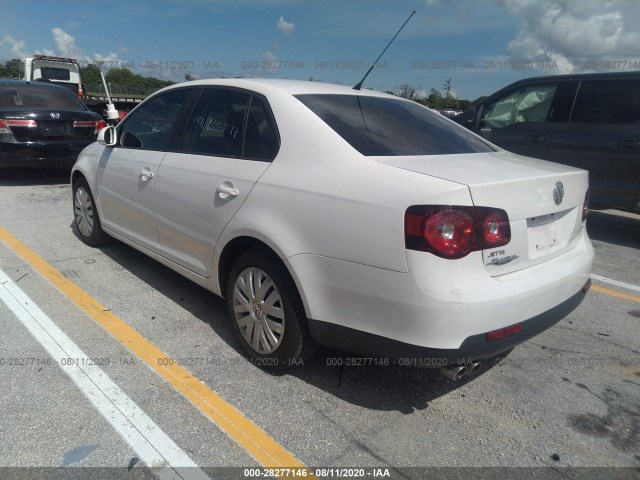 Photo 2 VIN: 3VWJX7AJXAM075669 - VOLKSWAGEN JETTA SEDAN 