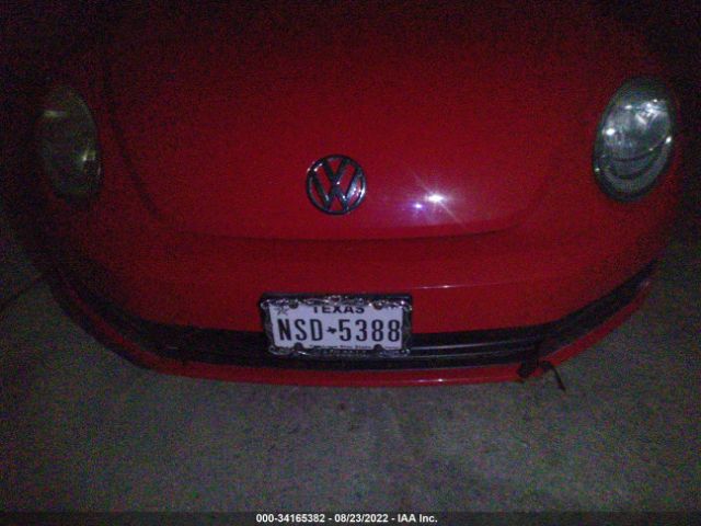 Photo 9 VIN: 3VWJX7AT1CM636152 - VOLKSWAGEN BEETLE 