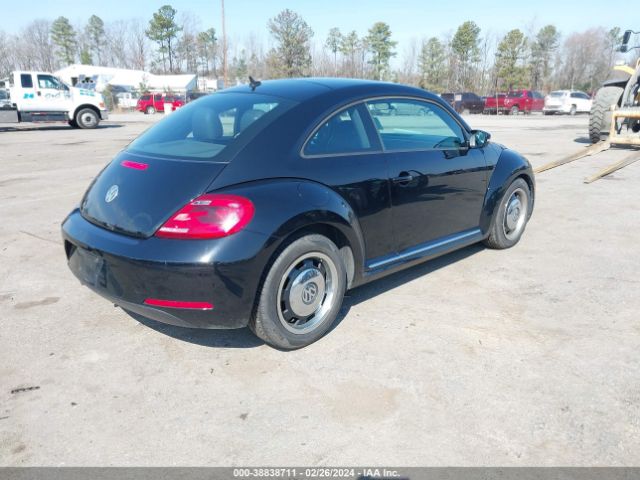 Photo 3 VIN: 3VWJX7AT2CM619814 - VOLKSWAGEN BEETLE 