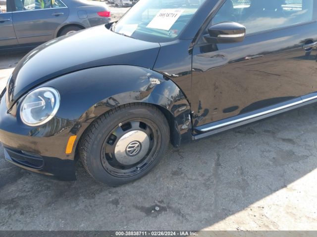 Photo 5 VIN: 3VWJX7AT2CM619814 - VOLKSWAGEN BEETLE 