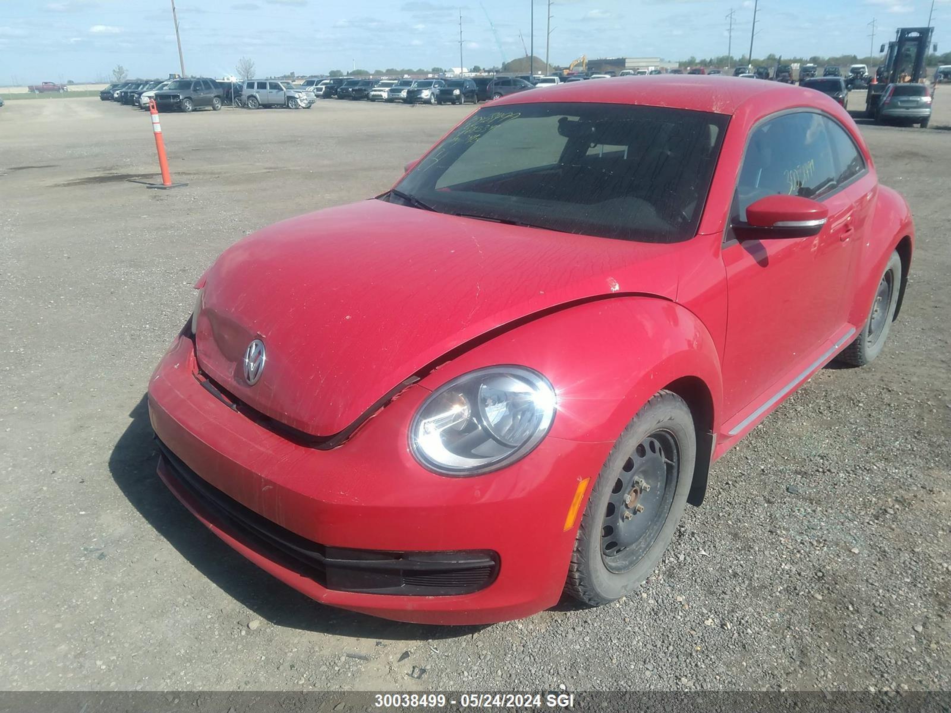 Photo 1 VIN: 3VWJX7AT3DM665346 - VOLKSWAGEN BEETLE 