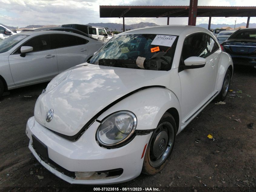 Photo 1 VIN: 3VWJX7AT4CM639658 - VOLKSWAGEN BEETLE 