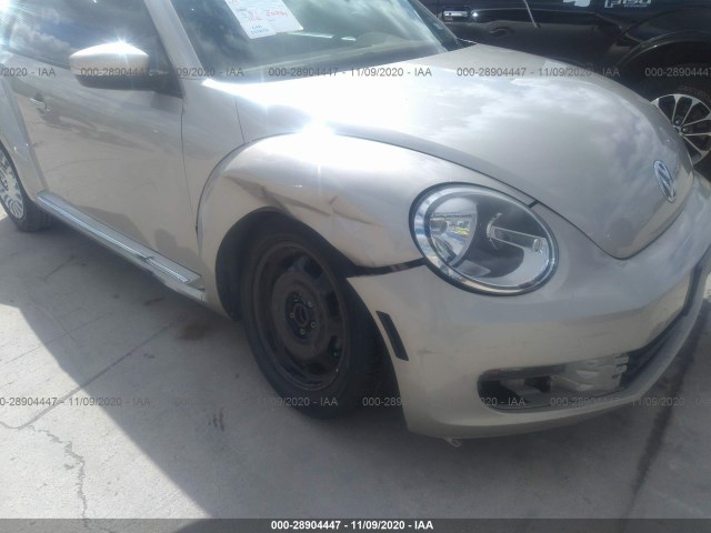 Photo 5 VIN: 3VWJX7AT5DM686909 - VOLKSWAGEN BEETLE COUPE 