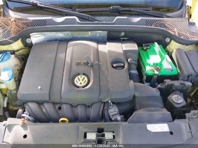 Photo 9 VIN: 3VWJX7AT6DM681170 - VOLKSWAGEN BEETLE 