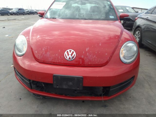 Photo 5 VIN: 3VWJX7AT7CM609506 - VOLKSWAGEN BEETLE 