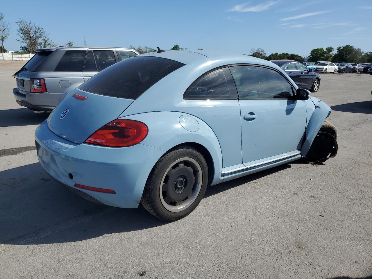 Photo 2 VIN: 3VWJX7AT8CM607702 - VOLKSWAGEN BEETLE 