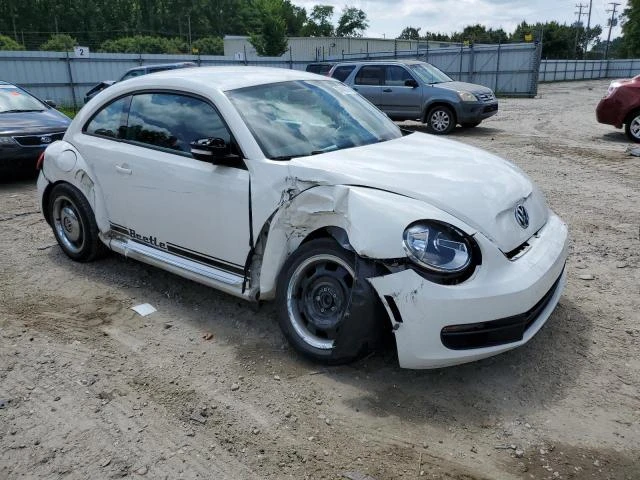 Photo 3 VIN: 3VWJX7AT8CM665082 - VOLKSWAGEN BEETLE 