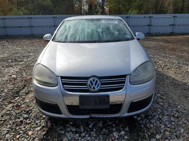 Photo 4 VIN: 3VWJZ71K28M131388 - VOLKSWAGEN JETTA 