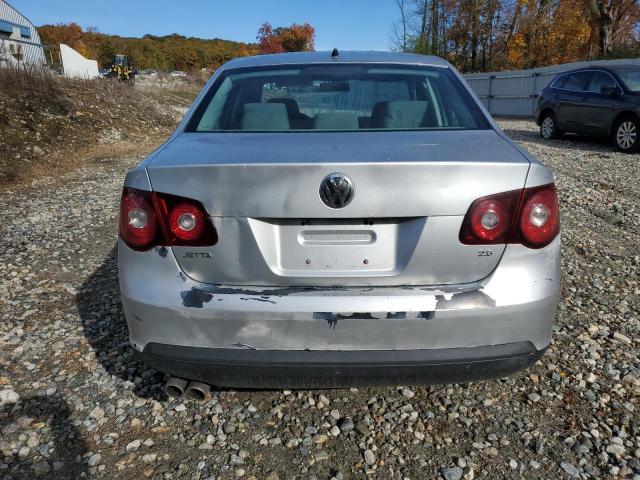 Photo 5 VIN: 3VWJZ71K28M131388 - VOLKSWAGEN JETTA 