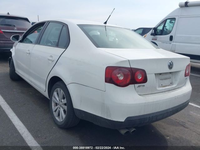 Photo 2 VIN: 3VWJZ7AJ1AM102249 - VOLKSWAGEN JETTA 