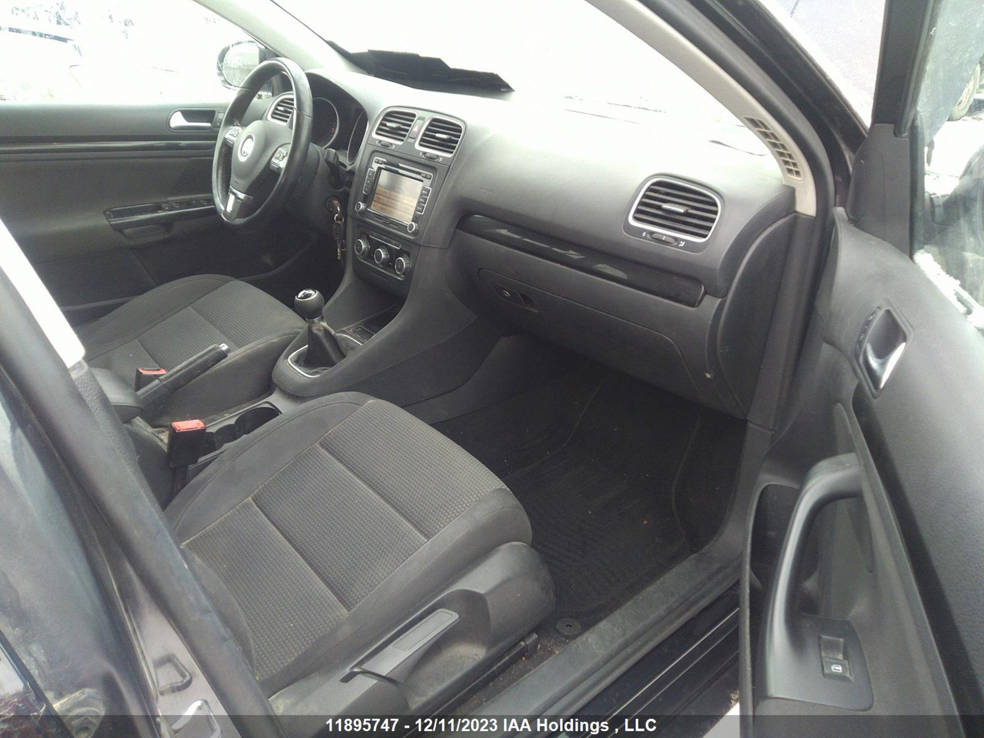 Photo 4 VIN: 3VWKL8AJ8AM650373 - VOLKSWAGEN GOLF 