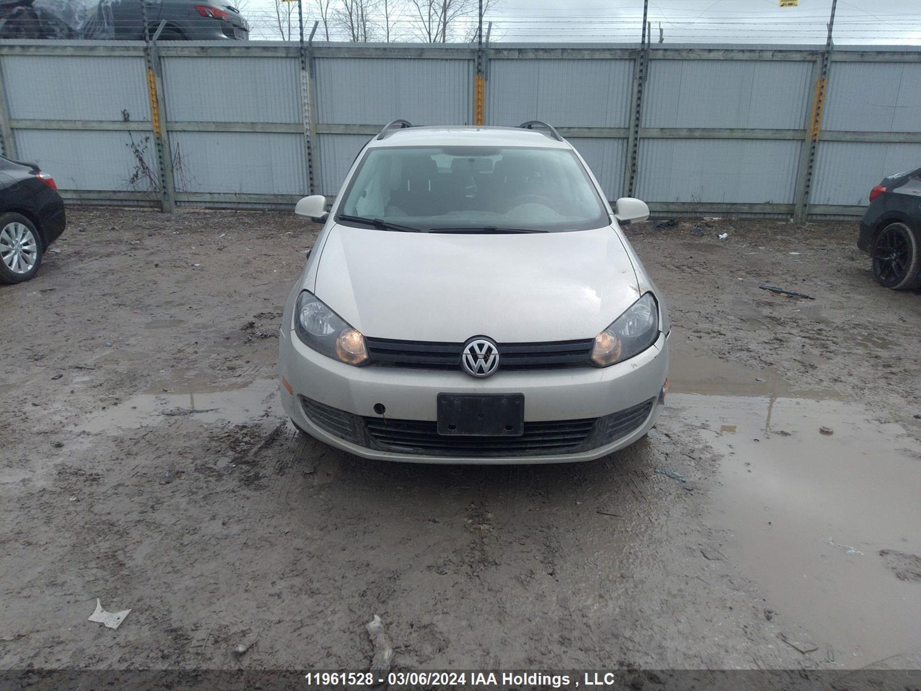 Photo 11 VIN: 3VWKX7AJ0BM691810 - VOLKSWAGEN GOLF 