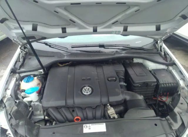 Photo 9 VIN: 3VWKX7AJ1AM684086 - VOLKSWAGEN JETTA SPORTWAGEN 