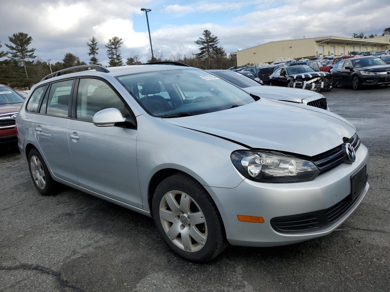 Photo 3 VIN: 3VWKZ7AJ0BM667663 - VOLKSWAGEN JETTA 