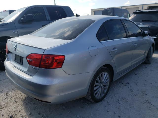 Photo 3 VIN: 3VWL07AJ1EM402351 - VOLKSWAGEN JETTA SEL 