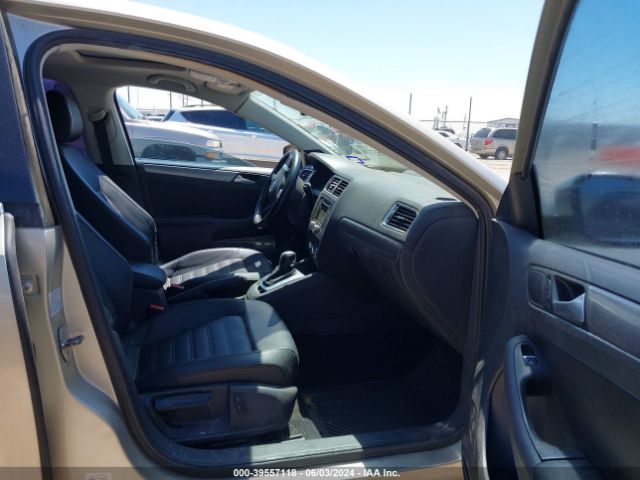 Photo 4 VIN: 3VWL07AJ6EM259543 - VOLKSWAGEN JETTA 