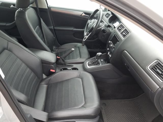 Photo 4 VIN: 3VWL07AJ7EM409854 - VOLKSWAGEN JETTA 