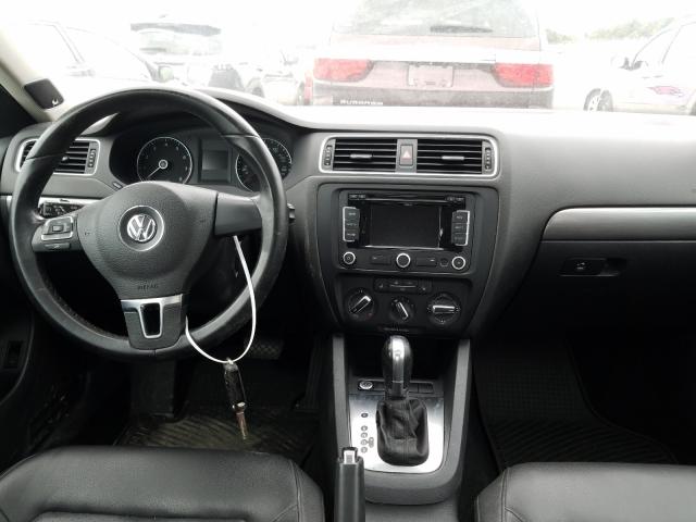 Photo 8 VIN: 3VWL07AJ7EM409854 - VOLKSWAGEN JETTA 