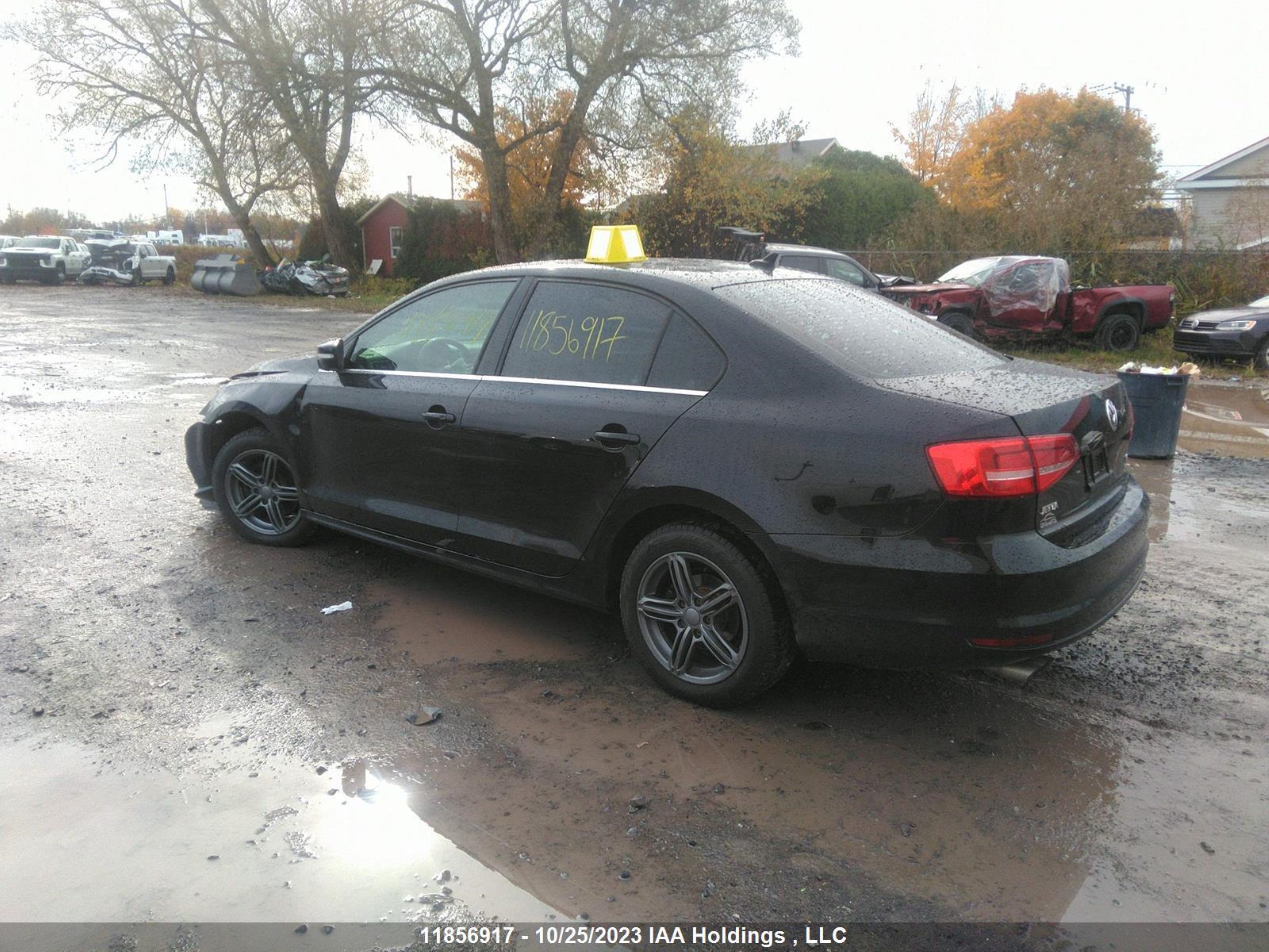 Photo 2 VIN: 3VWL07AJXFM275648 - VOLKSWAGEN JETTA 