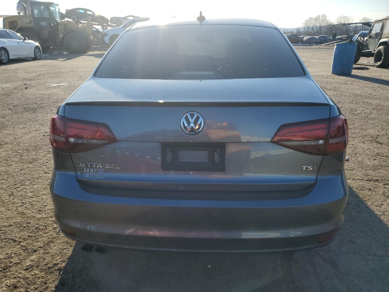 Photo 5 VIN: 3VWL17AJ0GM365924 - VOLKSWAGEN JETTA 