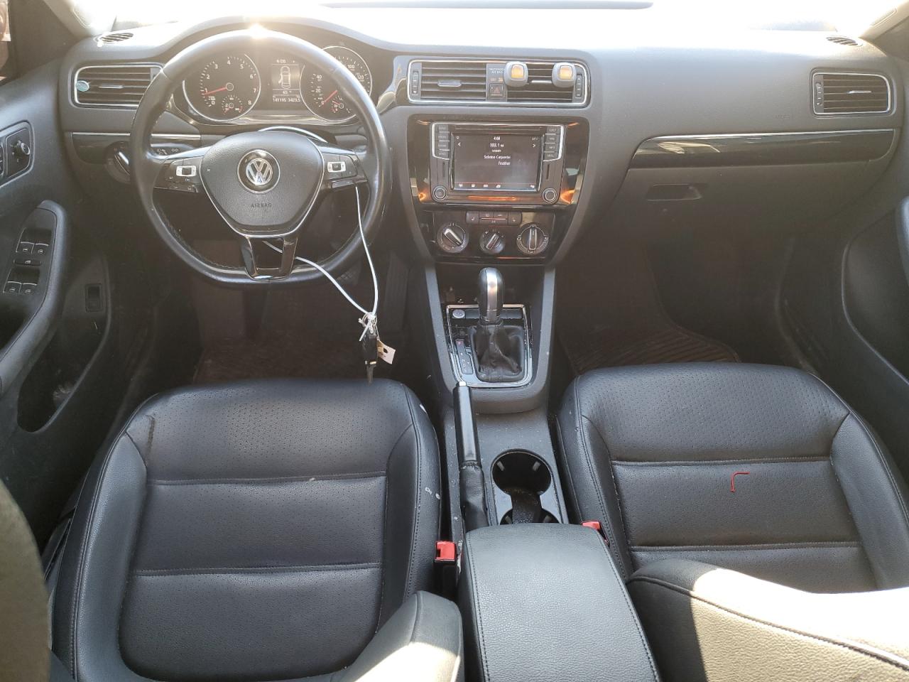 Photo 7 VIN: 3VWL17AJ0GM365924 - VOLKSWAGEN JETTA 