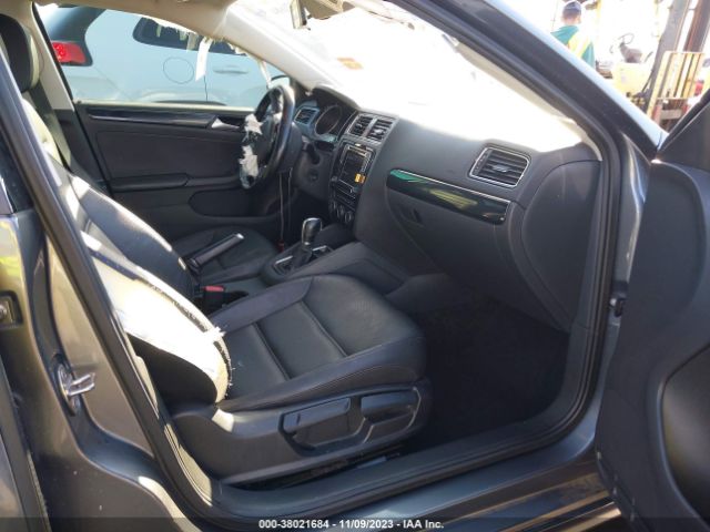 Photo 4 VIN: 3VWL17AJ0HM408594 - VOLKSWAGEN JETTA 