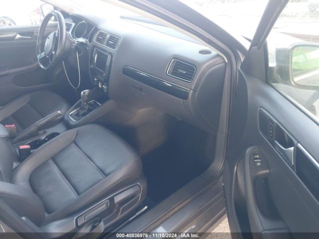 Photo 4 VIN: 3VWL17AJ2GM346713 - VOLKSWAGEN JETTA 