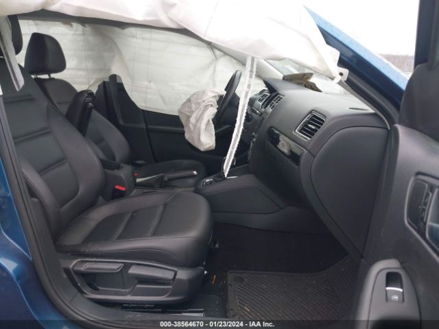 Photo 4 VIN: 3VWL17AJ2HM403719 - VOLKSWAGEN JETTA 