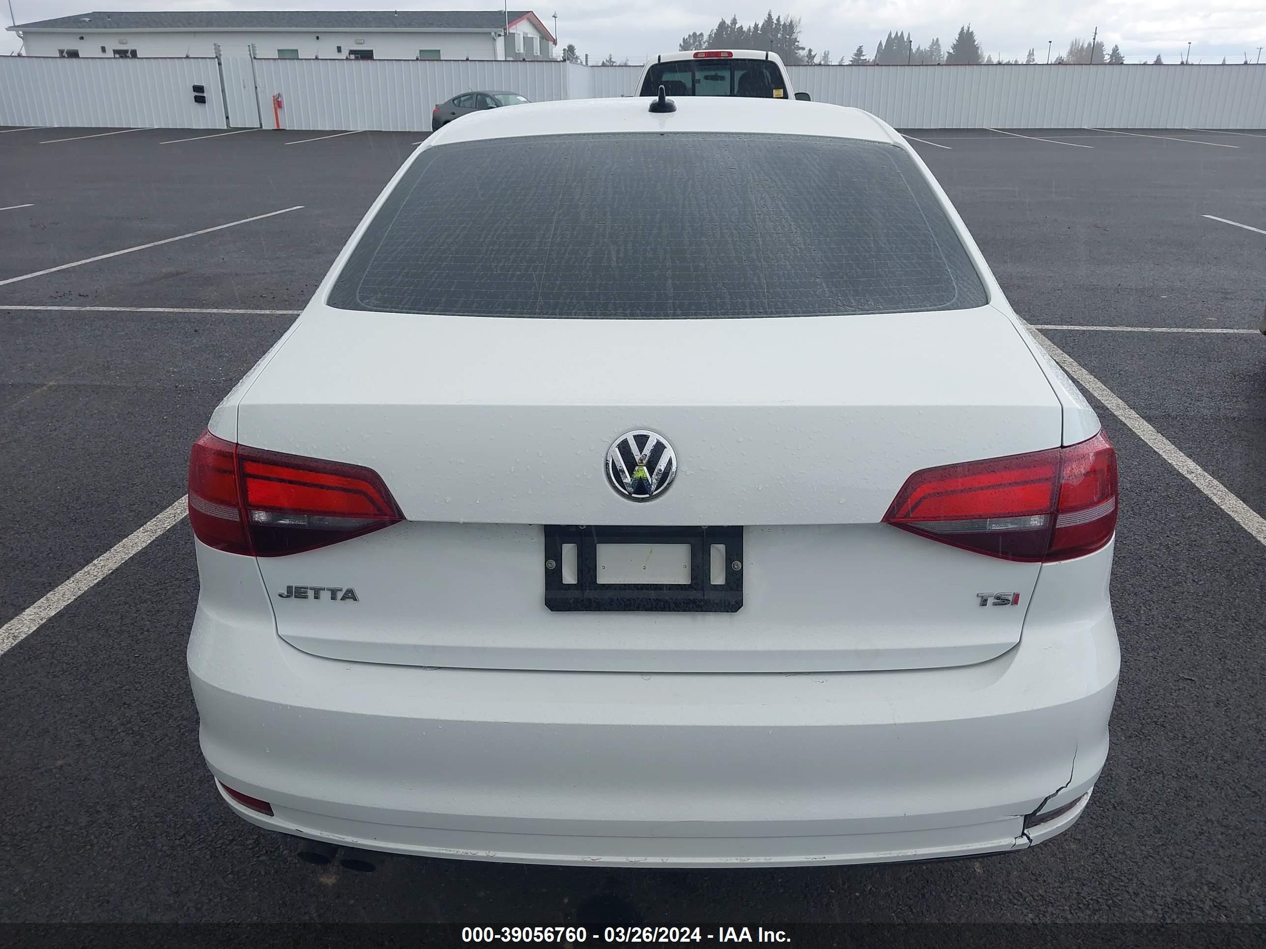 Photo 15 VIN: 3VWL17AJ2HM411707 - VOLKSWAGEN JETTA 