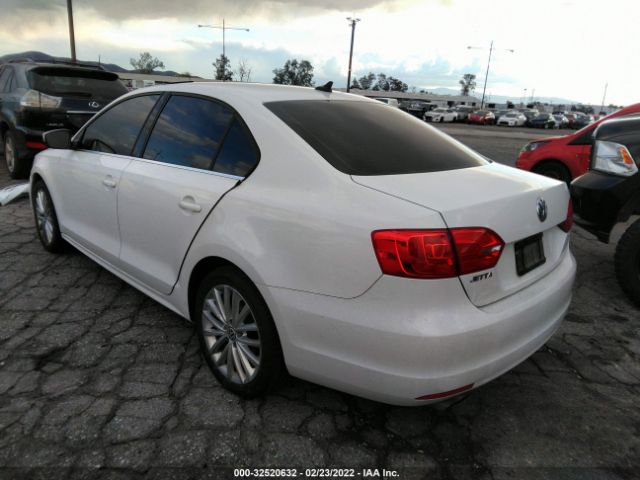 Photo 2 VIN: 3VWL17AJ3EM388823 - VOLKSWAGEN JETTA SEDAN 