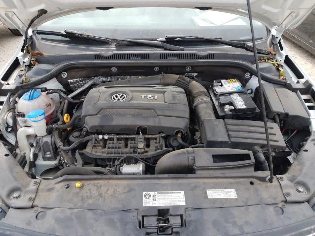 Photo 6 VIN: 3VWL17AJ3HM237260 - VOLKSWAGEN JETTA 