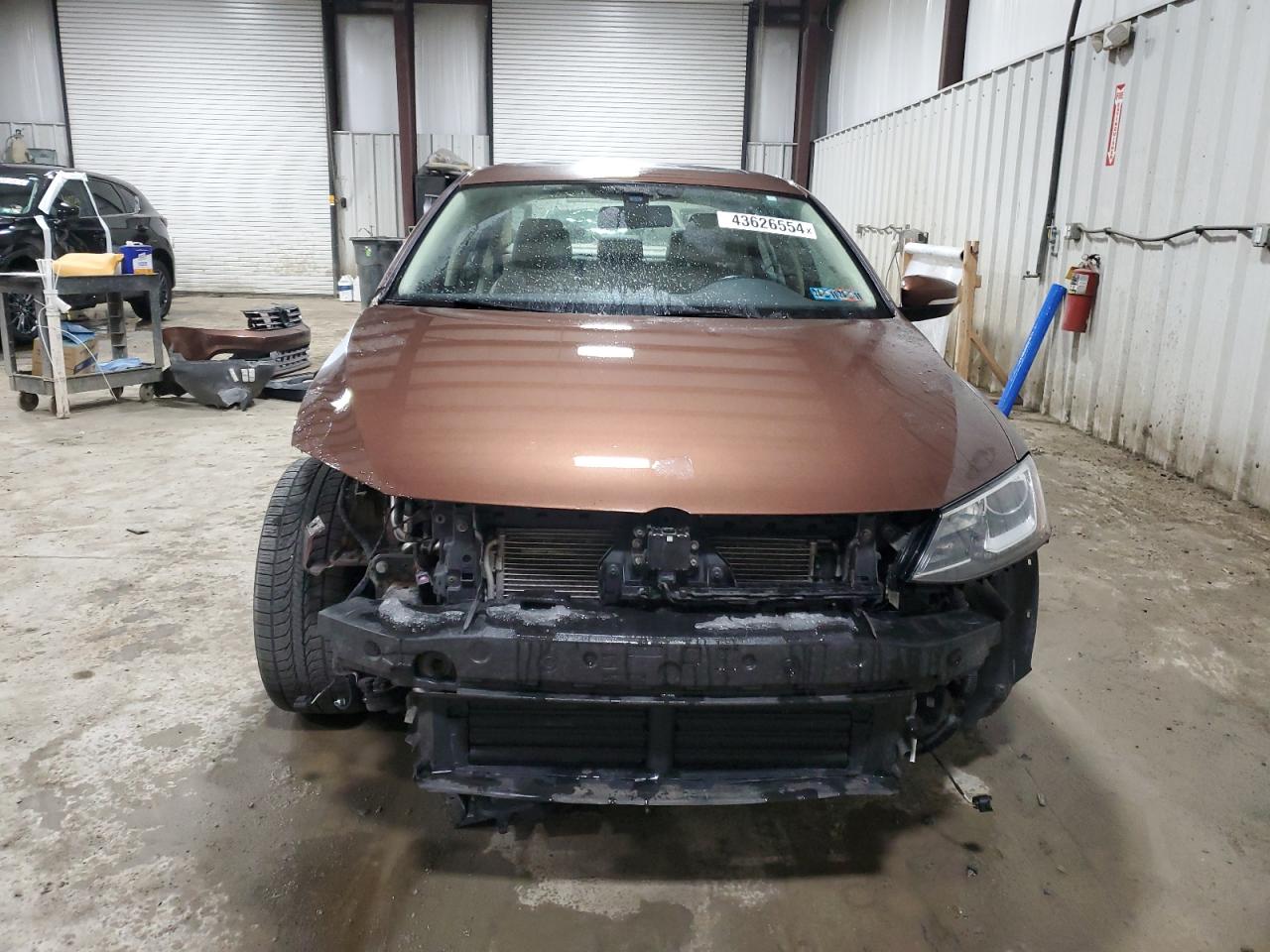 Photo 4 VIN: 3VWL17AJ4GM394522 - VOLKSWAGEN JETTA 