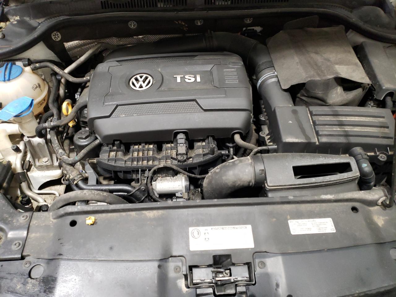 Photo 10 VIN: 3VWL17AJ4HM225893 - VOLKSWAGEN JETTA 