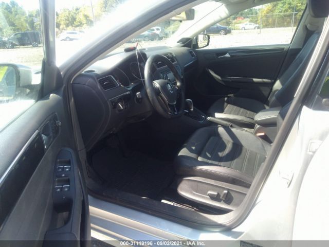 Photo 4 VIN: 3VWL17AJ5FM317432 - VOLKSWAGEN JETTA SEDAN 