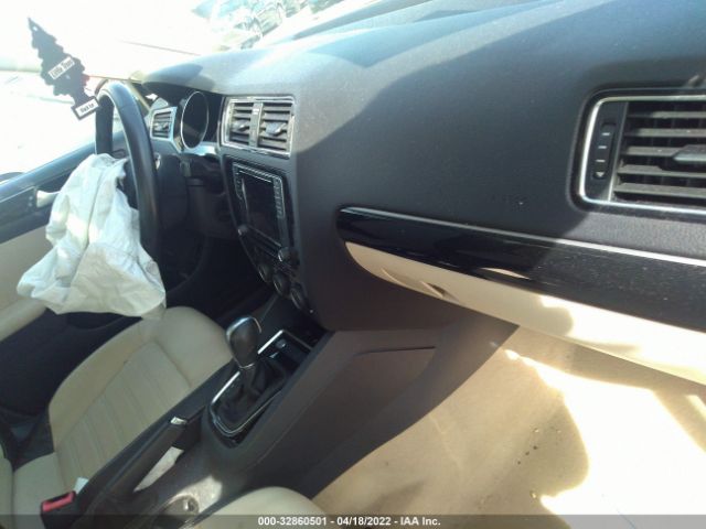 Photo 4 VIN: 3VWL17AJ5GM203674 - VOLKSWAGEN JETTA 