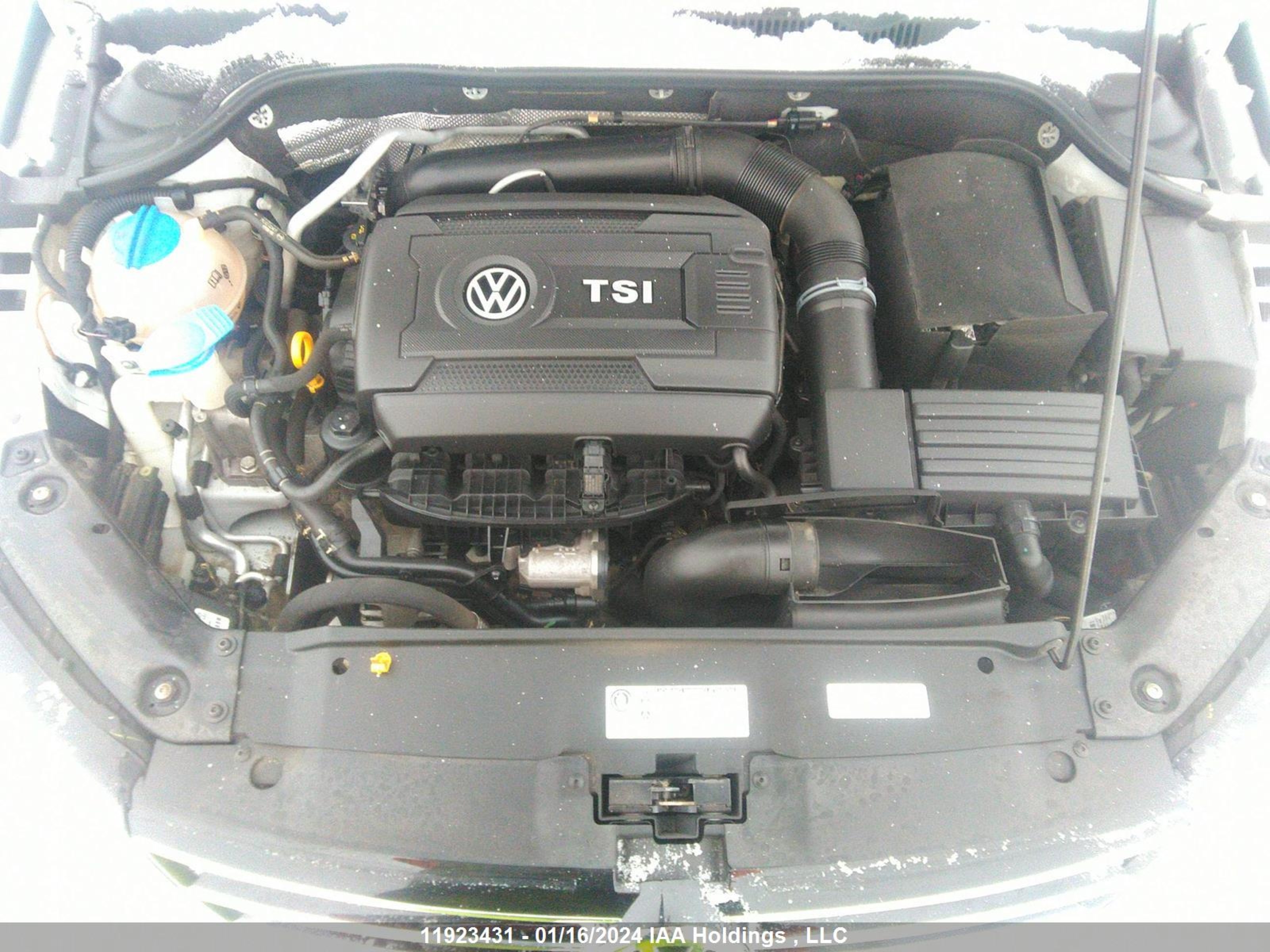 Photo 9 VIN: 3VWL17AJ7HM374928 - VOLKSWAGEN JETTA 