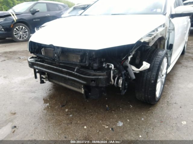 Photo 5 VIN: 3VWL17AJ8GM383846 - VOLKSWAGEN JETTA 