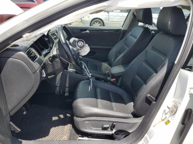 Photo 6 VIN: 3VWL17AJ8HM353991 - VOLKSWAGEN JETTA 