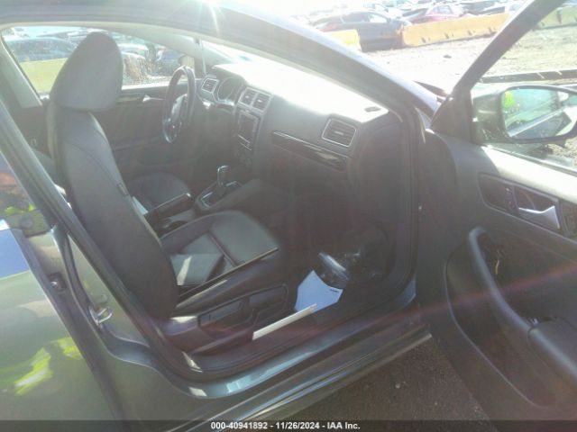 Photo 4 VIN: 3VWL17AJ9HM409551 - VOLKSWAGEN JETTA 