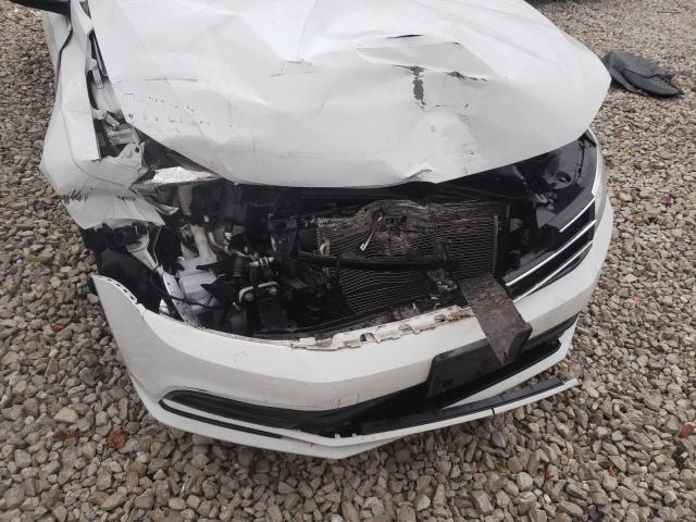 Photo 8 VIN: 3VWLA7AJ0FM224270 - VOLKSWAGEN JETTA TDI 